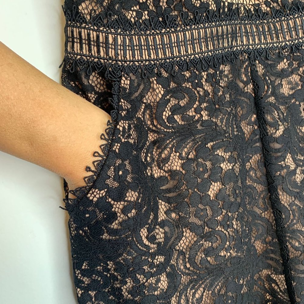 STYLESTALKER x Revolve Black Lace Plunge Romper with Pockets Sz S - Picture 3 of 12
